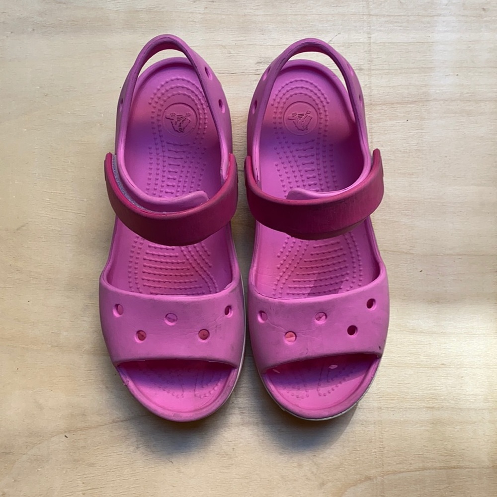 Crocs girls velcro sandals